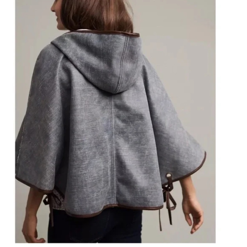 Anthropologie reversible denim and Sherpa poncho with faux leather trim - Picture 8 of 9